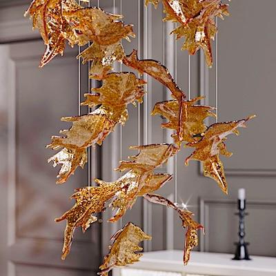 Flying Leaves Flying Leaves