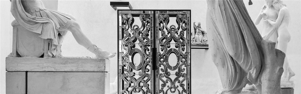 Arte Veneziana Ibisco New Classic Handcrafted Cabinet