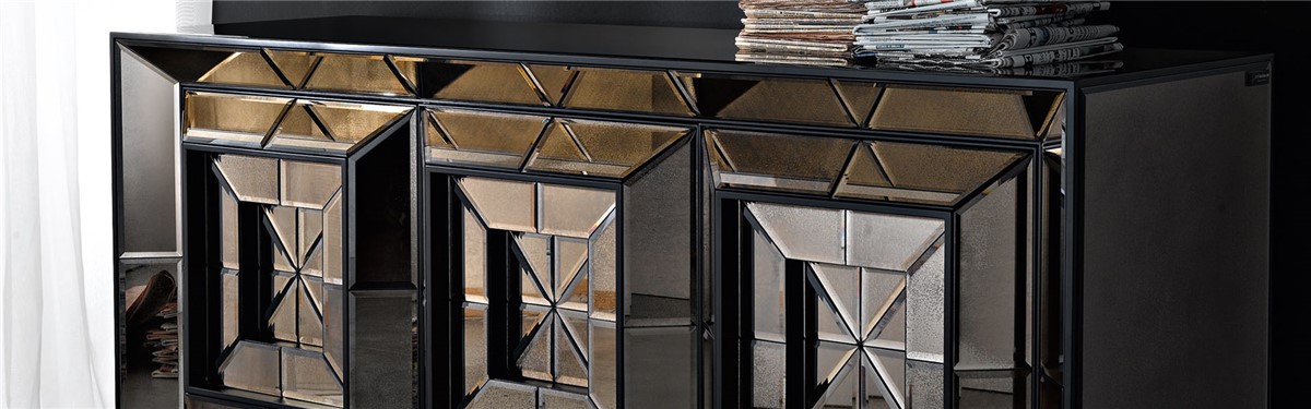 Arte Veneziana Louvre Art Déco Credenza