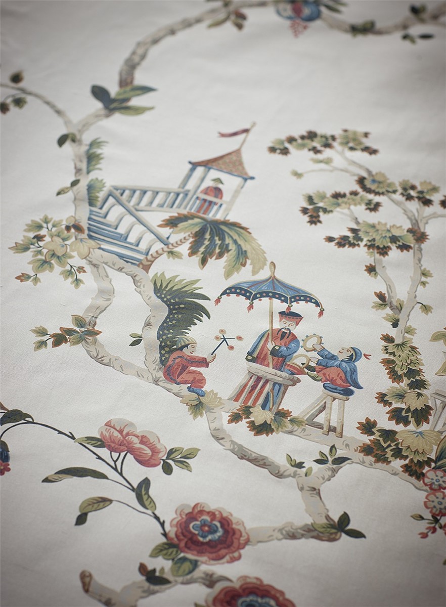 Cathay ivory garden cushion