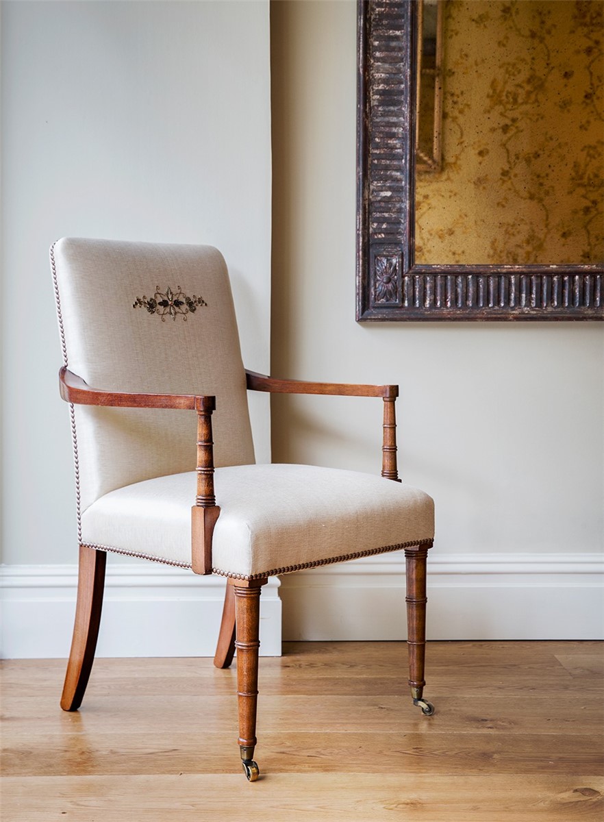 Pavilion Carver Esszimmerstuhl