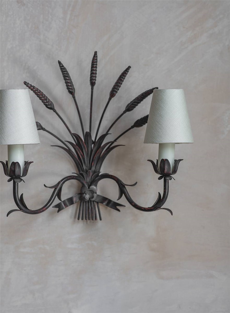 Wheatsheaf wall light