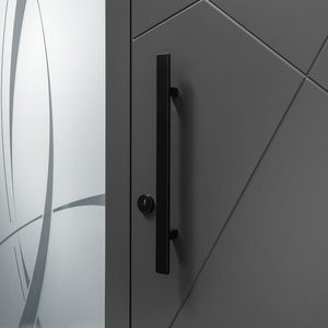 Kurzer, eckiger Stoßgriff passend zur Oberfläche