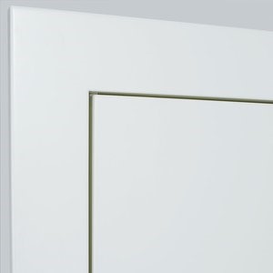 PLANO-Zarge mit überlackierter Gehrung