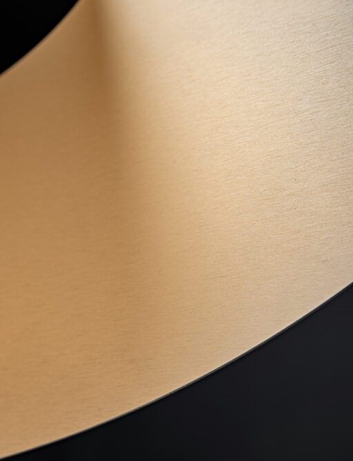 Premium anodized aluminium.