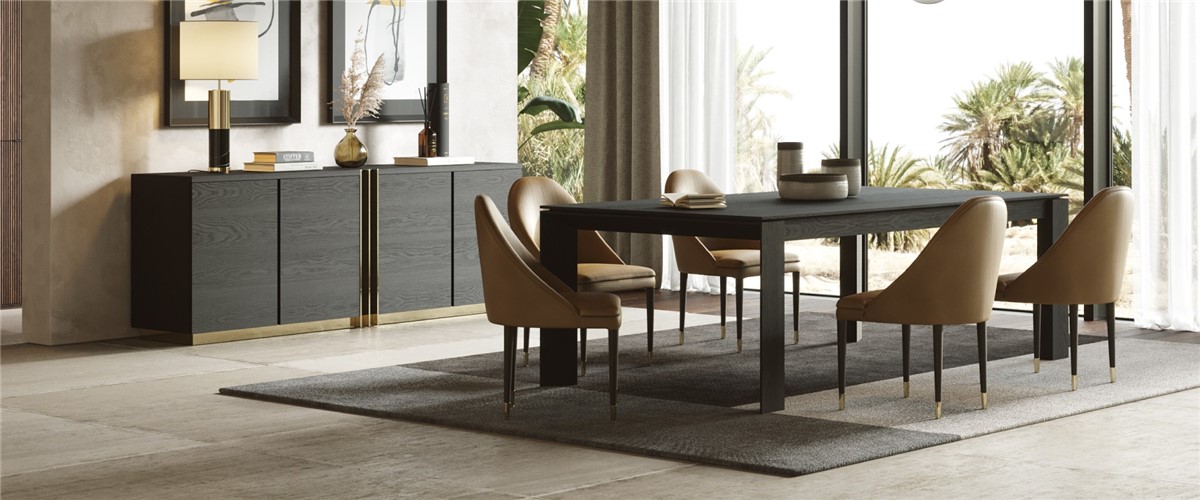 Susan dining table
