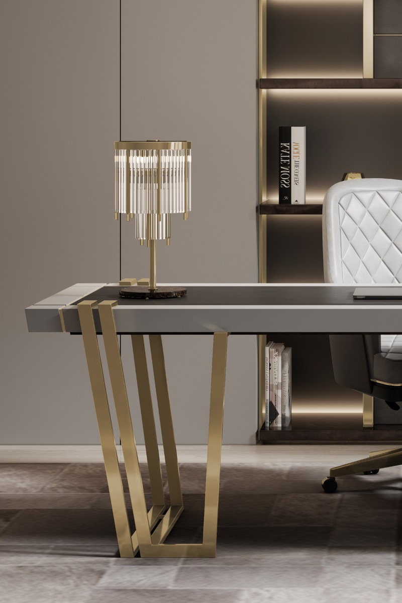 Pharo III Table Lamp