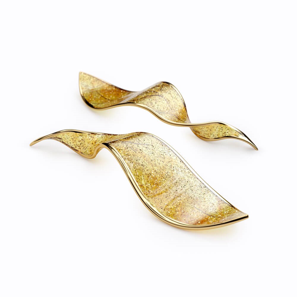 Cognac haze with gold mica and gilded edge