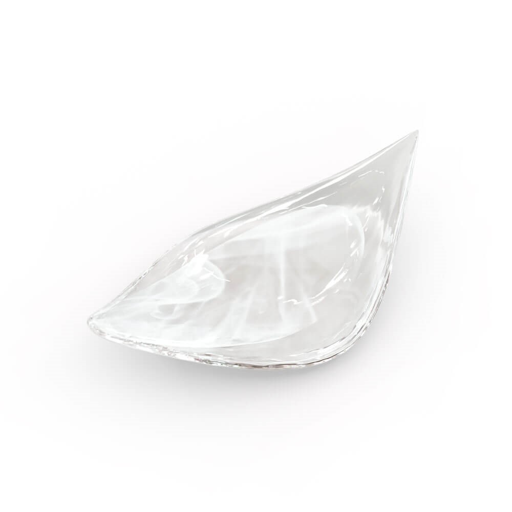 Crystal with opal mist