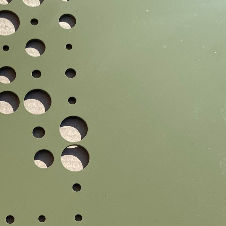 CUTOUT HR680 LIGHT GREEN