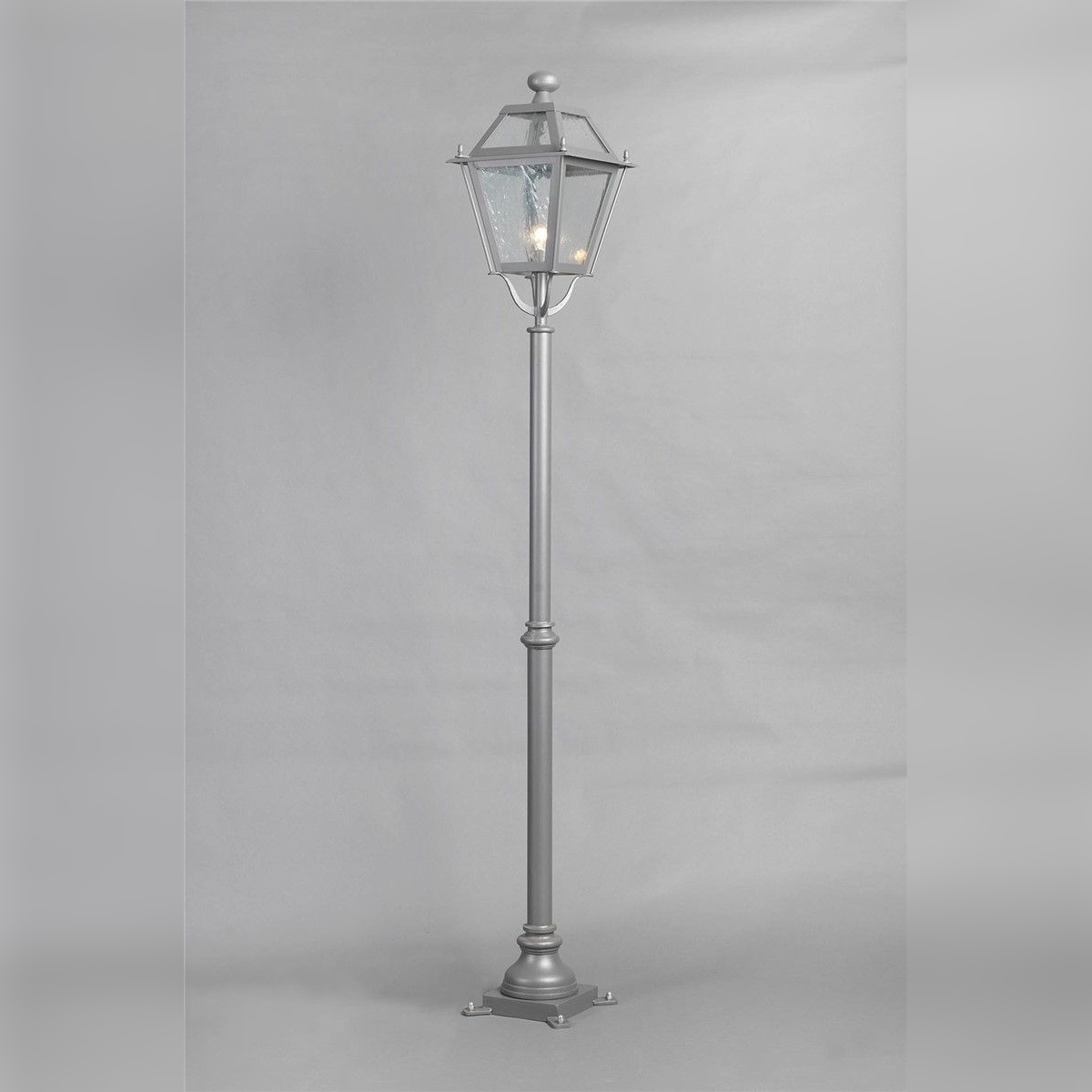 Officina Ciani Outdoor Post Lights Officina Ciani Outdoor Post Lights