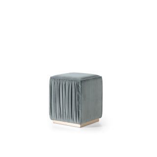 Corte Zari / Benches & Ottomans / Beverly