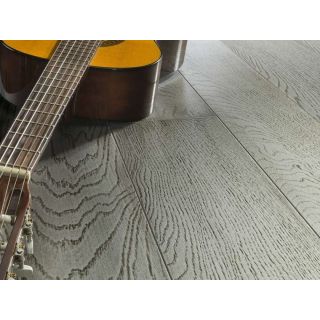 Bassano Parquet / Brushed oak parquet / Archisound Oak Polka