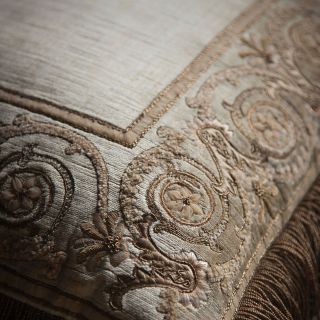 Beaumont & Fletcher / Pillows / Sophia