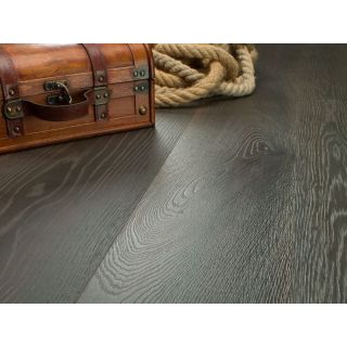 Bassano Parquet / Brushed oak parquet / Shafts of light Oak Tahiti