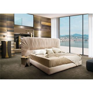 Laurameroni / Betten / Drapiertes Bett