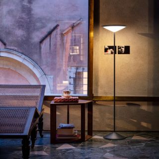 Penta Light / Floor Lamps / Narciso