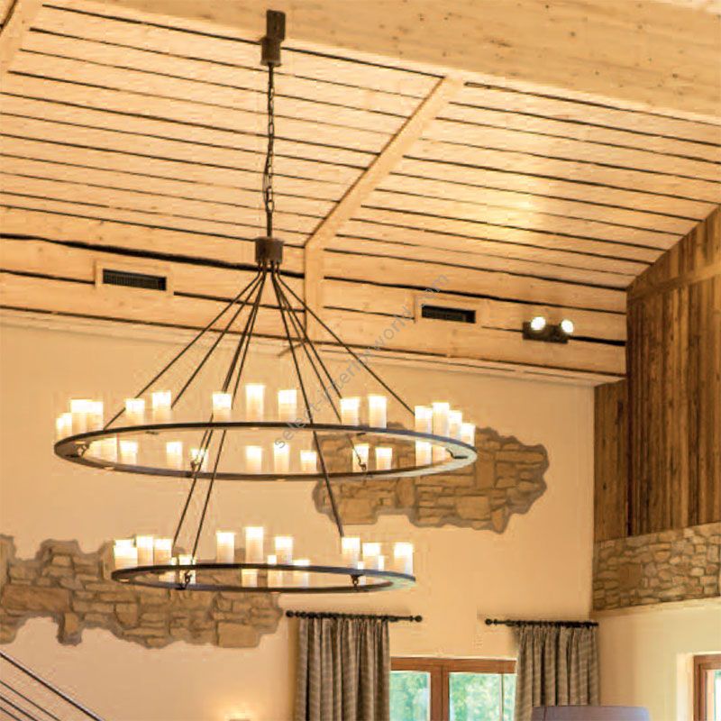 50-lighter suspension lamp with chain, suits the rooms with a high ceiling, Patina finish