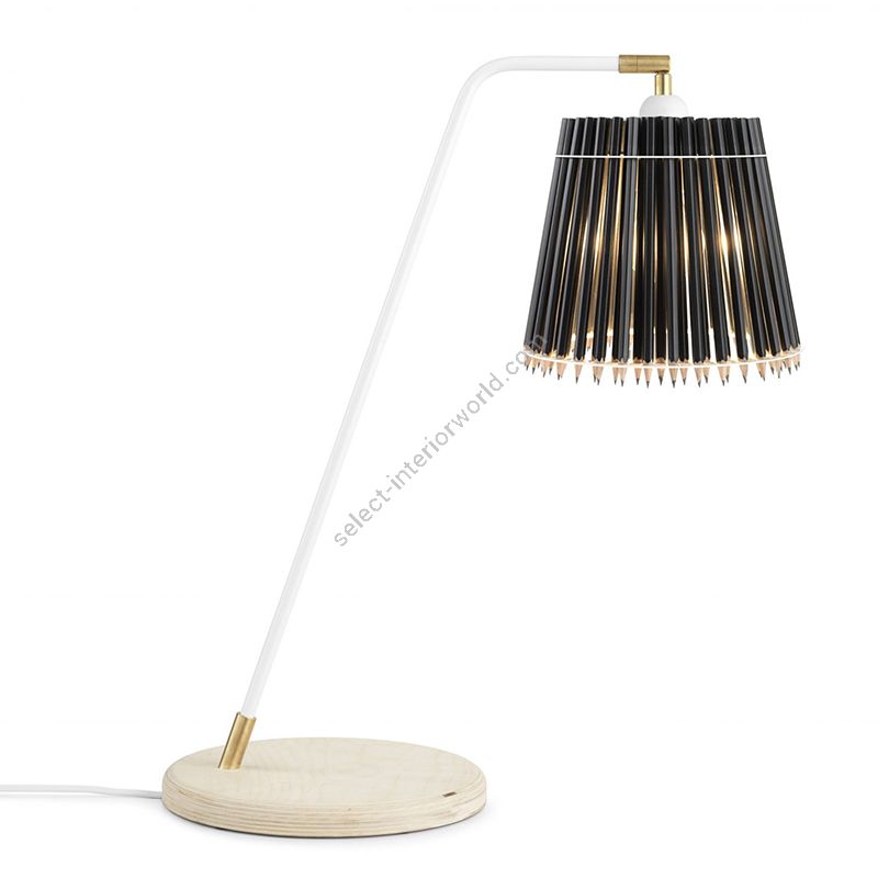 Black colour lampshade / White stand