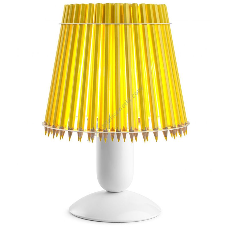 Yellow colour lampshade / White stand
