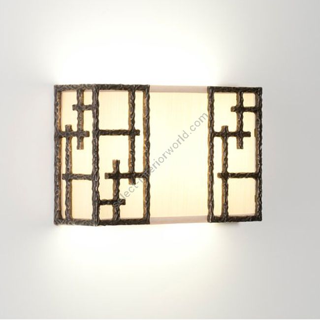 Antiqued Yellow Bronze finish