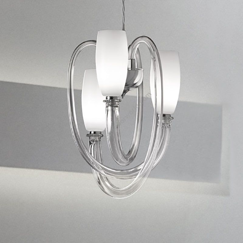 Chrome finish / Toulip lampshades / Smooth glass type
