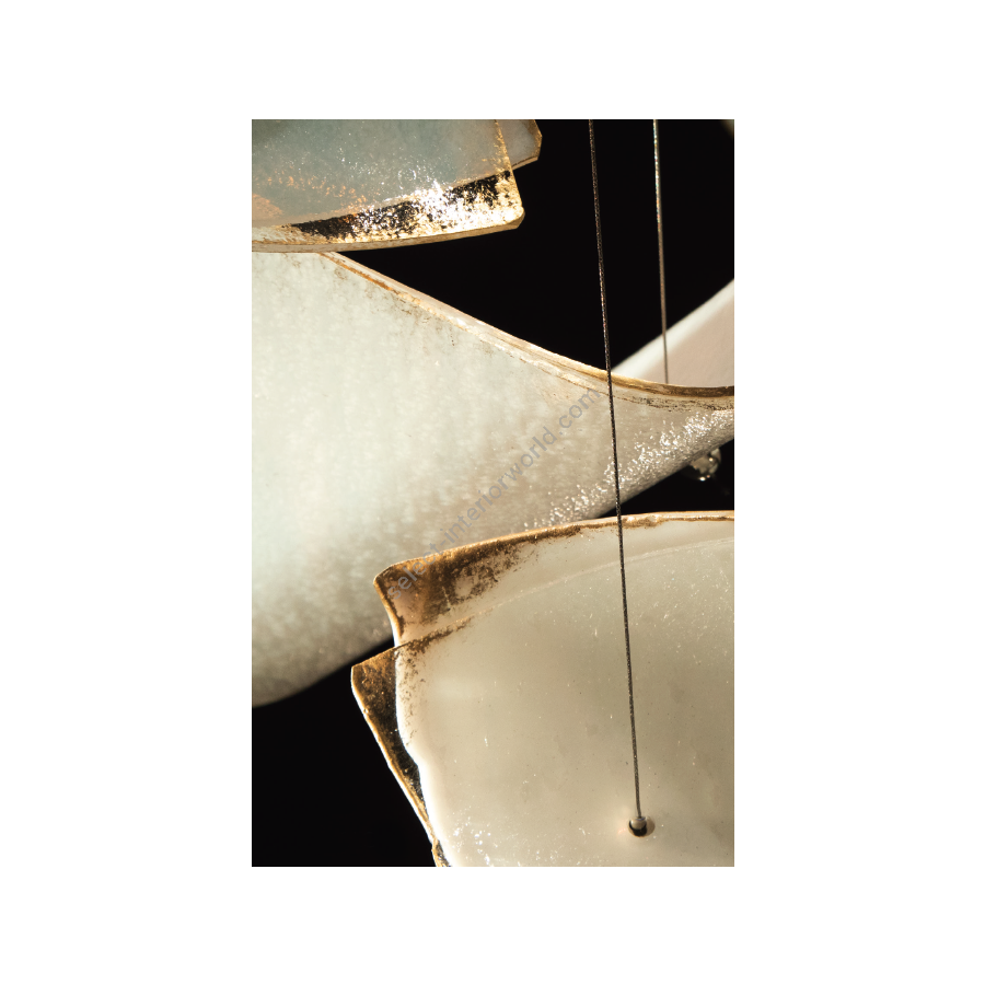 Elevate 50″ 895140-271 Gold / Blank Pages