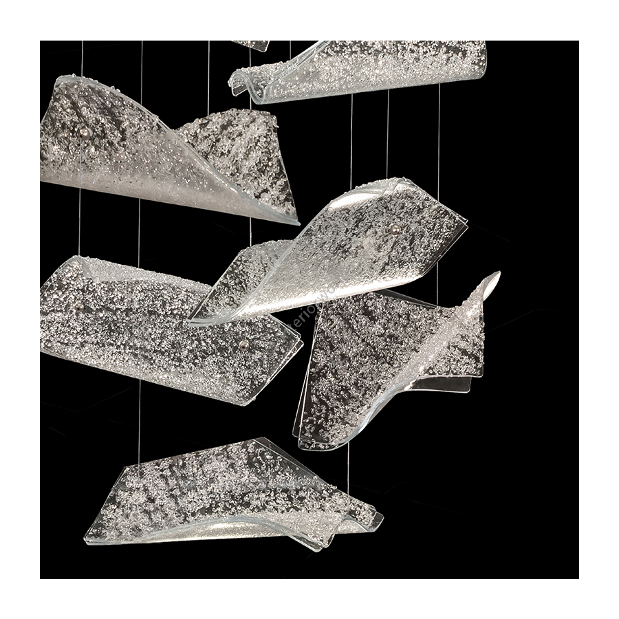 Elevate 23″ 895640-261 Gold / Frozen Pages