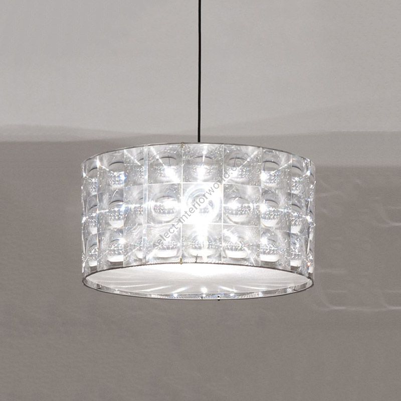 Pendant lamp with diffuser
