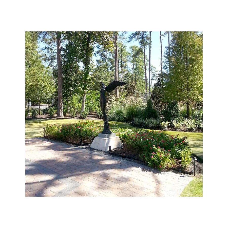 Luna II Edition 35 73.5"H, 25"D, 45"W Bronze, black/brown patina Light grey granite base