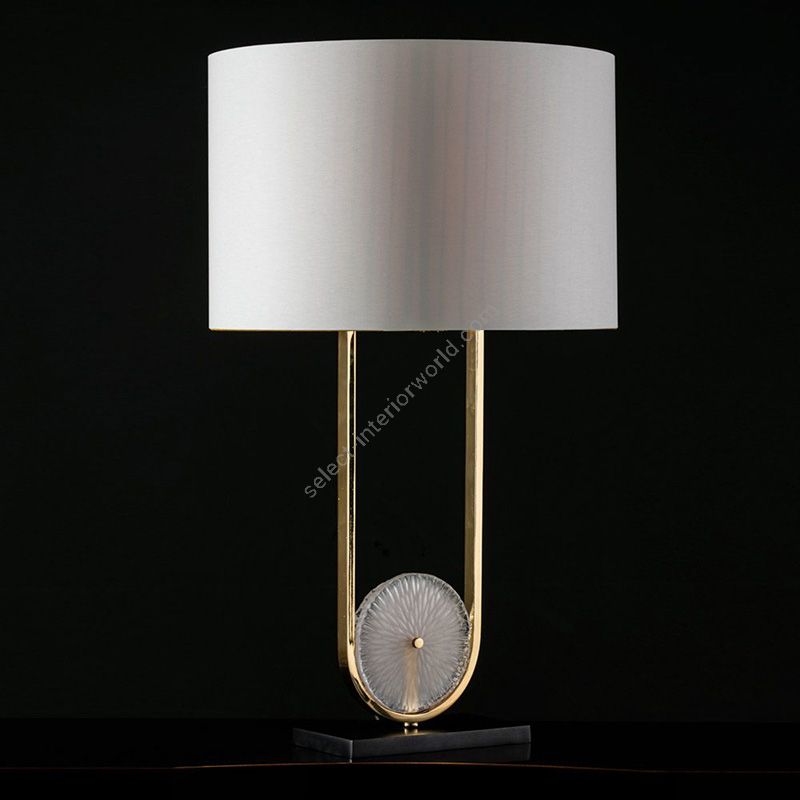 Transparent crystal / With lamp shade