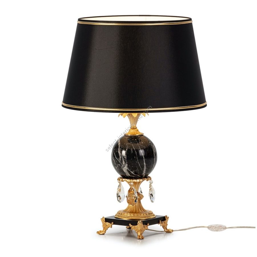 Type of Lampshade: With Plain Black lampshade