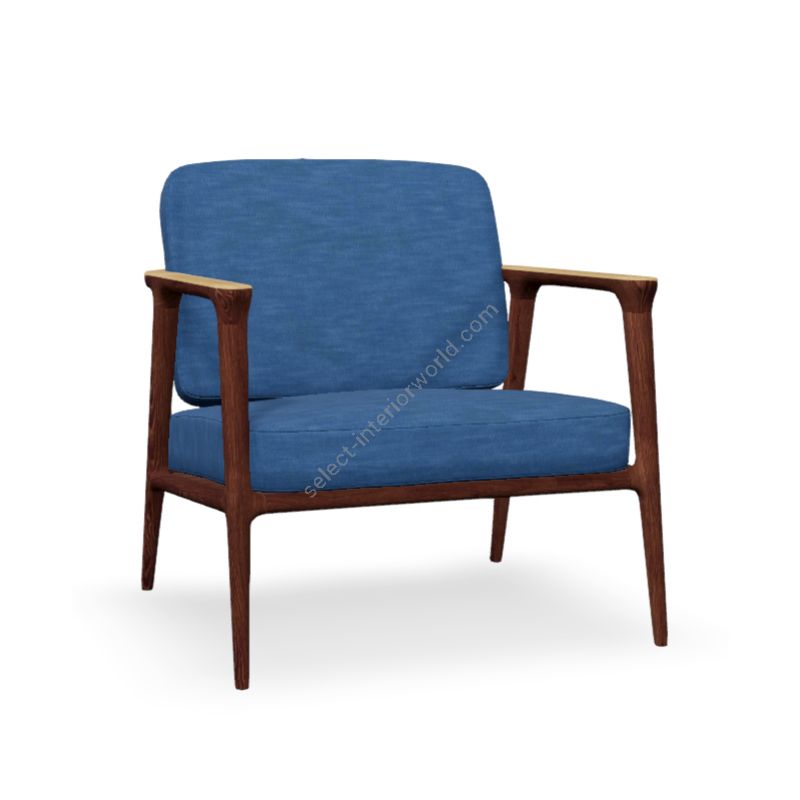 Lounge chair / Oak Cinnamon Whitewash Composition finish / Light Wash (Denim) upholstery