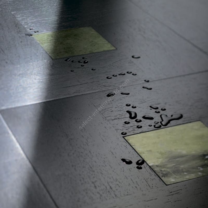 Wood Finish: Wengè Dark; Marble Finish: Green