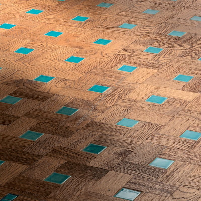 Wood Finish: Oak Light; Mosaic Finish: Turqoise