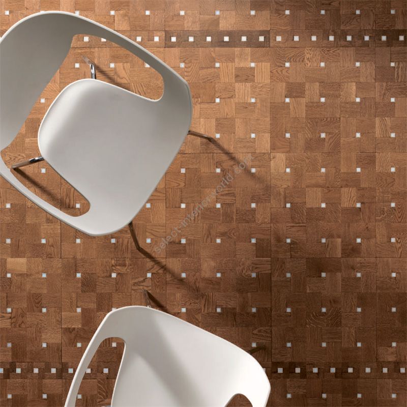 Wood Finish: Oak Light; Mosaic Finish: White