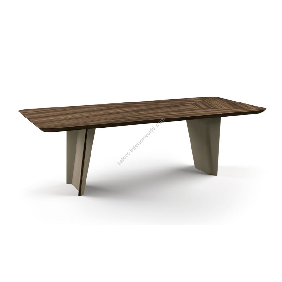 Dining table / Synthetic leather: Taupe / Top, base decoration: EUCALIPTO SMOKED WATERSILK