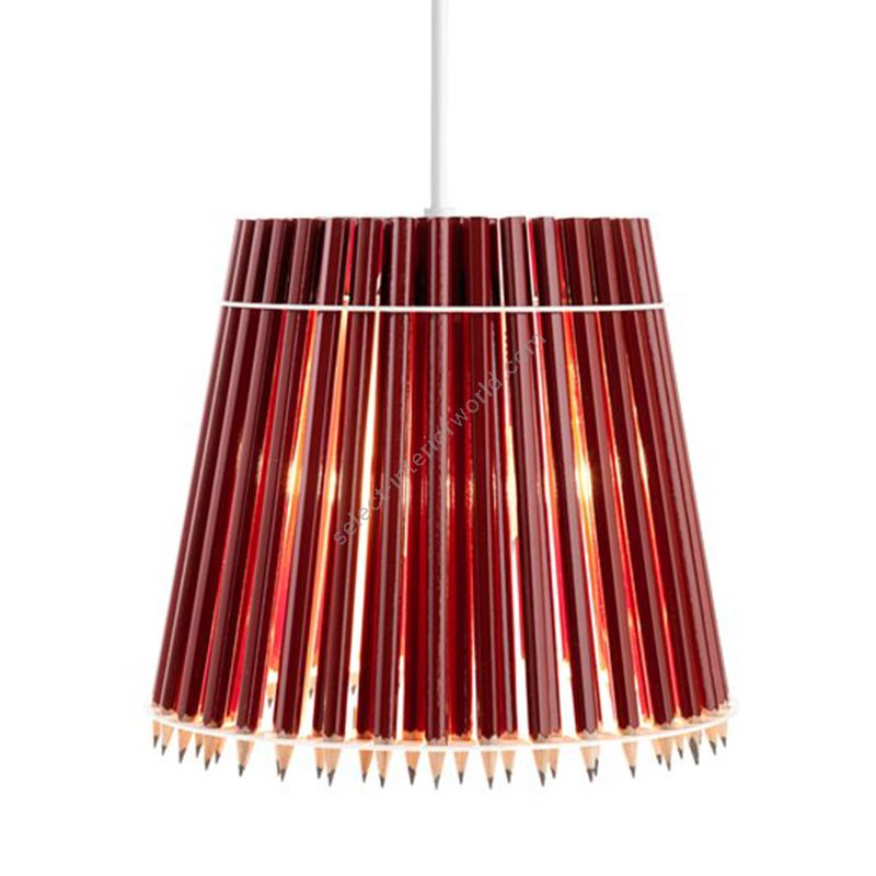 Red colour lampshade / White cables
