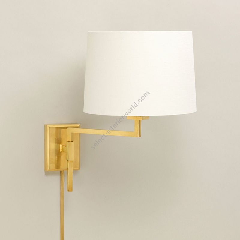 Swing arm wall light / Finish: Brass / Lampshade: Lily colour, material linen / Model: with rod