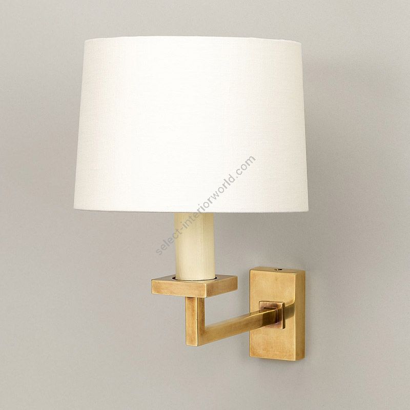 Brass finish / Gardenia Linen Laminated lampshade