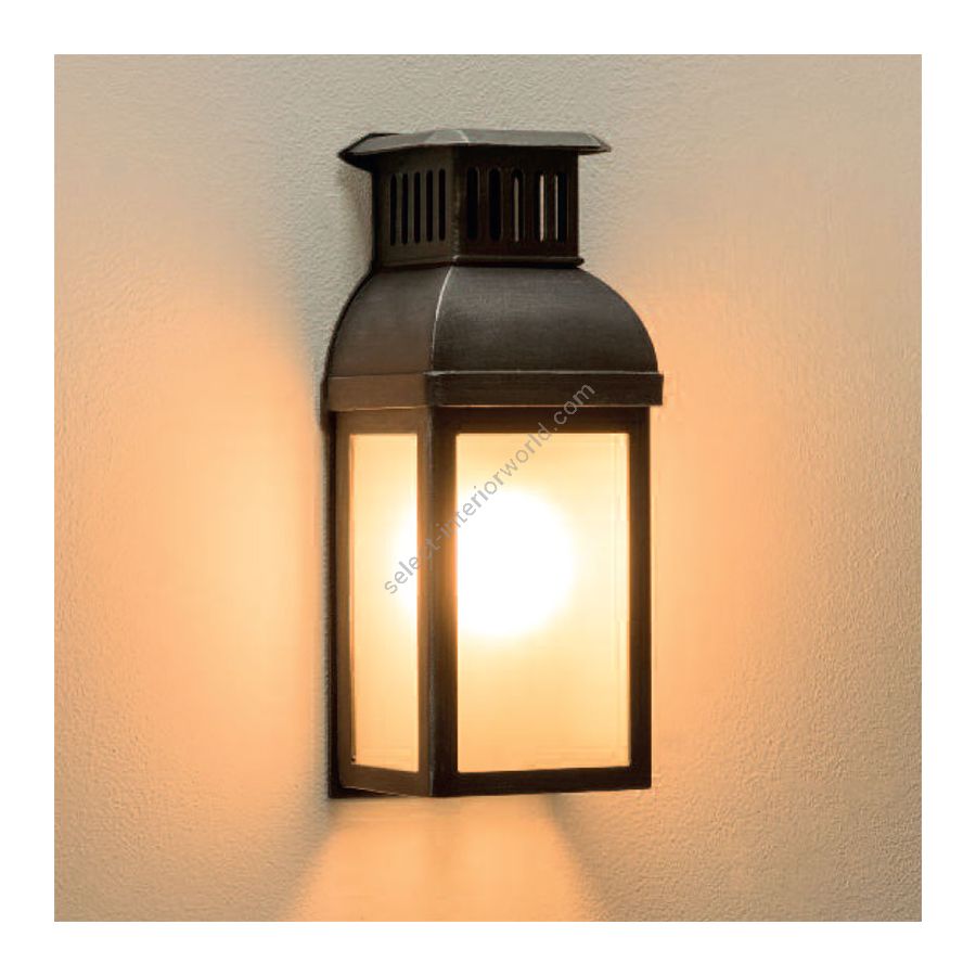 Old Bronze (cm.: 41.2 x 16.8 x 13.3 / inch.: 16" x 6.6" x 5.2")