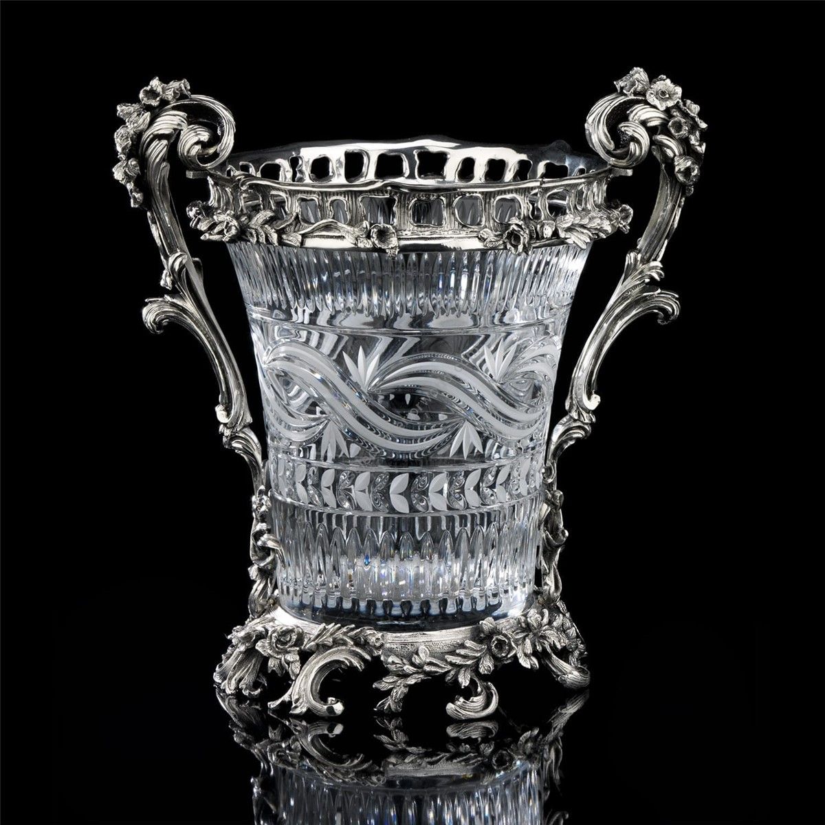 Badari / Decorative & Flower Vases / Hermitage Glaciette V1-1560/04/TR