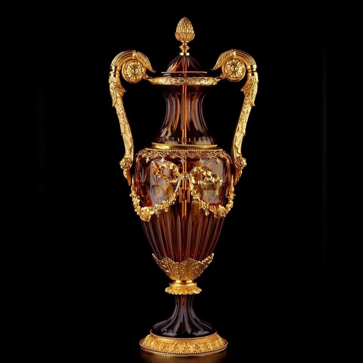 Badari / Decorative Vases / Thomire V1-500/03/AA