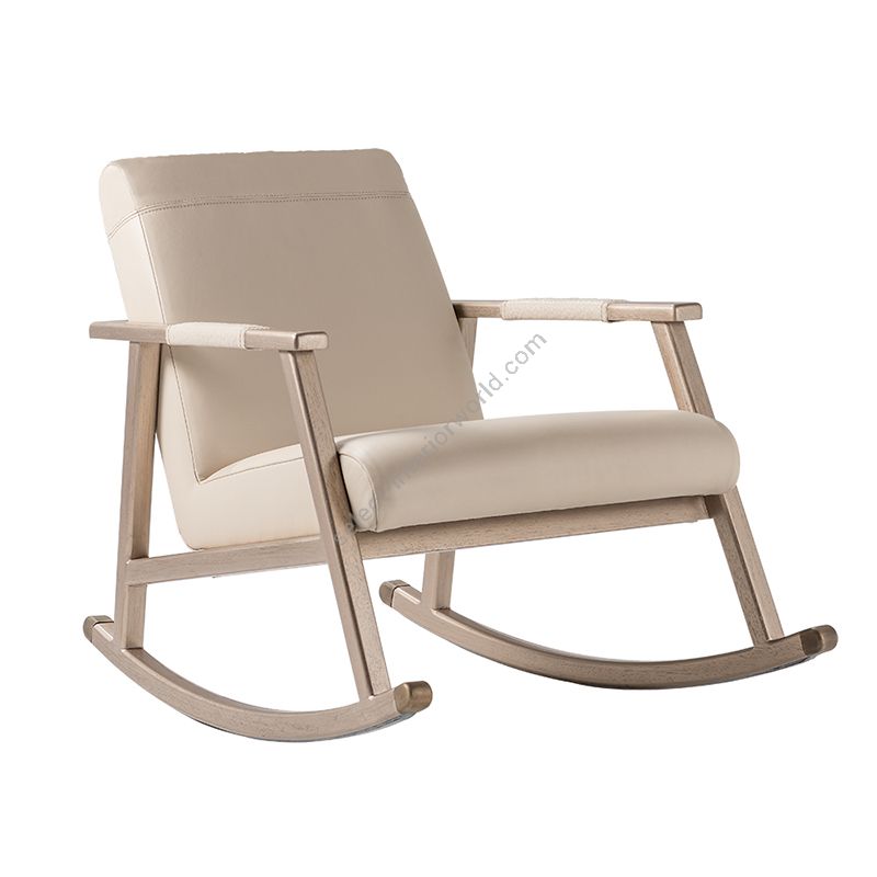 Adriana Hoyos / Armchairs / Eduardo BR10-130
