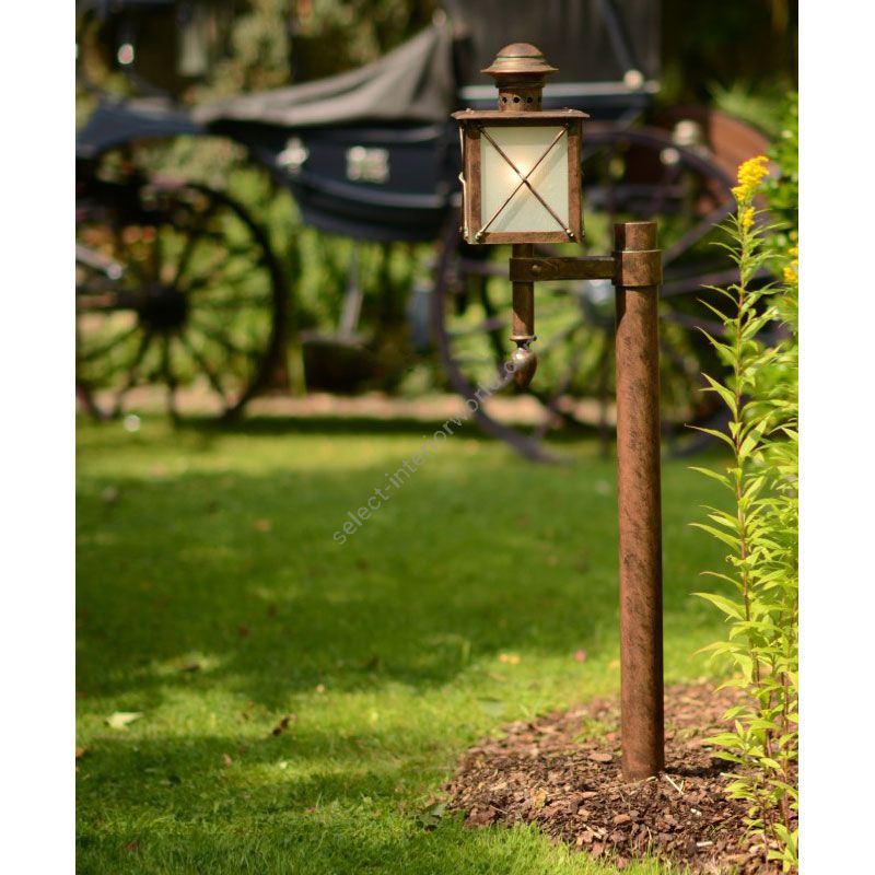 Robers / Outdoor Post Lamp / AL 6779