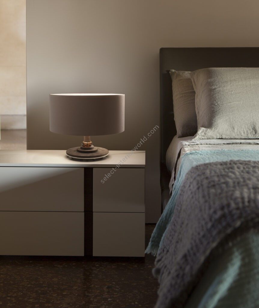 Euroluce Lampadari / Table lamps / Dahlia LG1