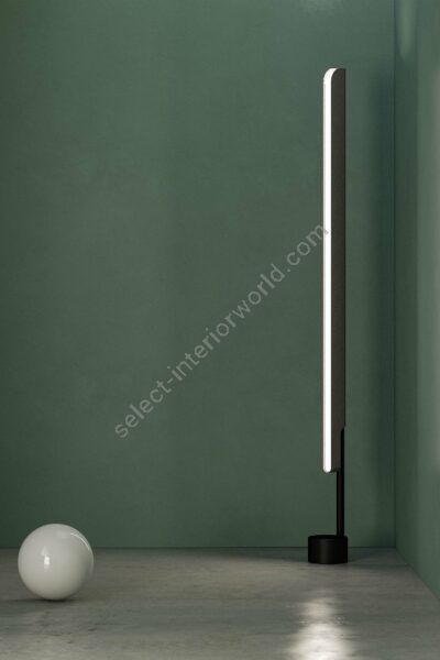 Formagenda / Floor Lamps / Profile 440-443