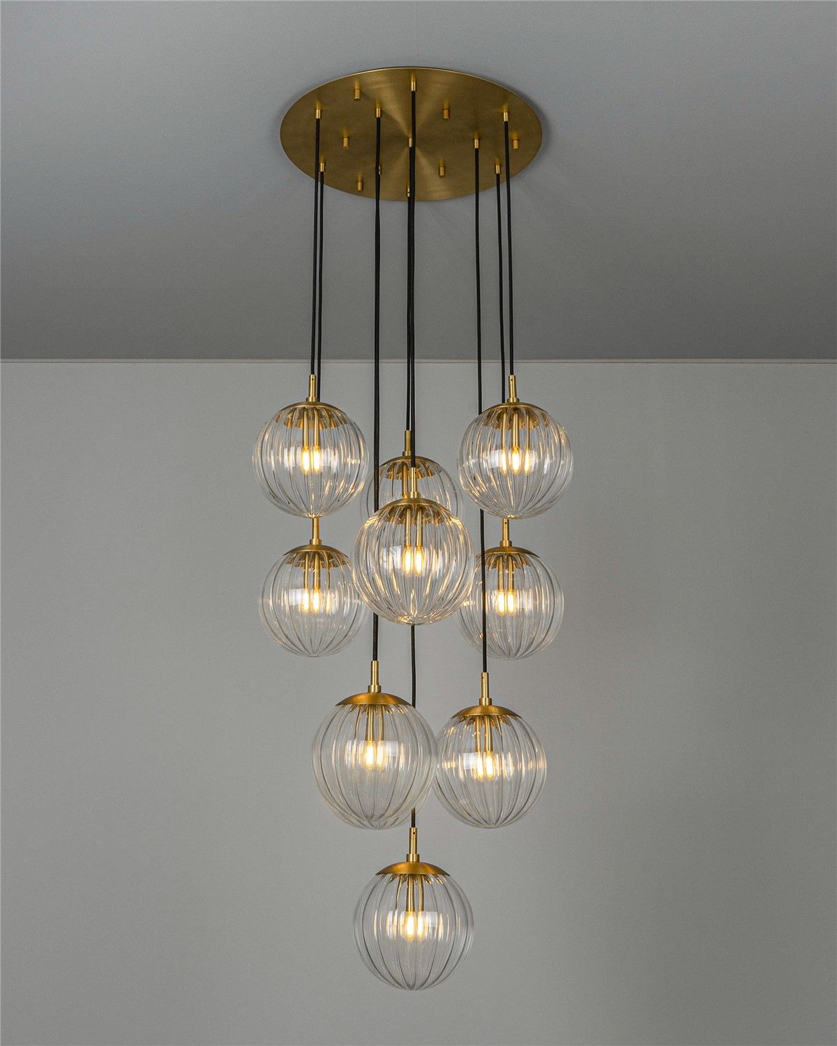 Schwung design / Pendants & Suspension Lights / Globe Cluster 10