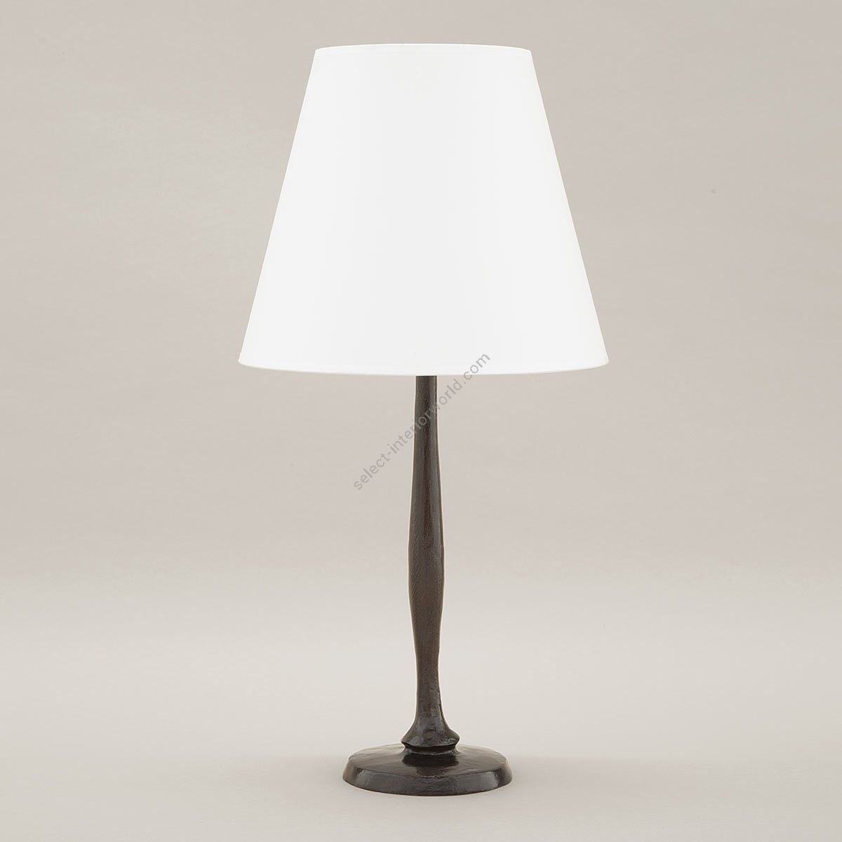Objet Insolite / Bronze table lamp / Lampe Dora