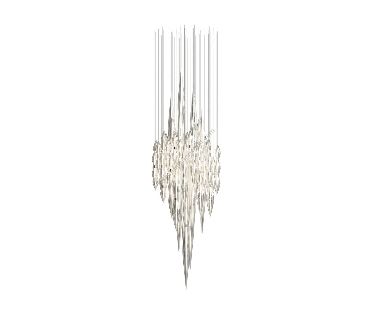 Sans Souci / Chandeliers / Opera M1